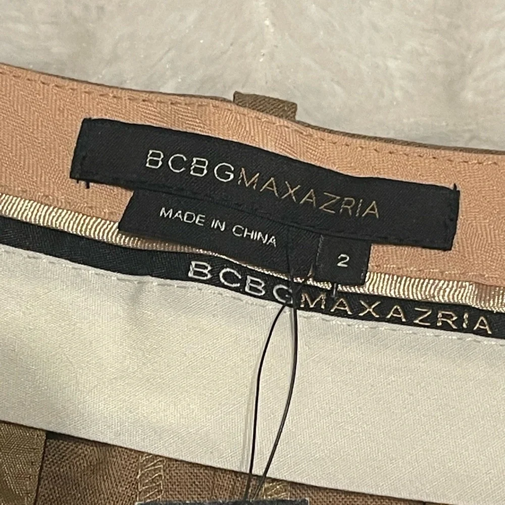 BCBGMaxAzria Elegant Black and Cream Design - Picture 5 of 16